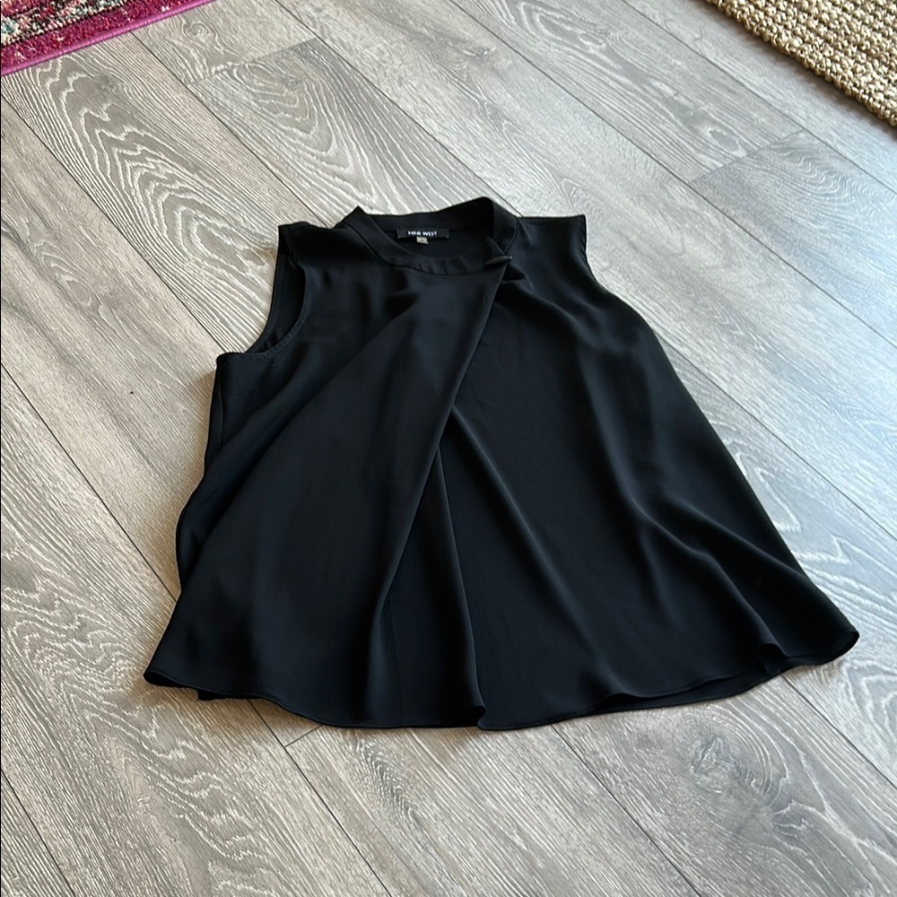 Elegant Black Sleeveless Top